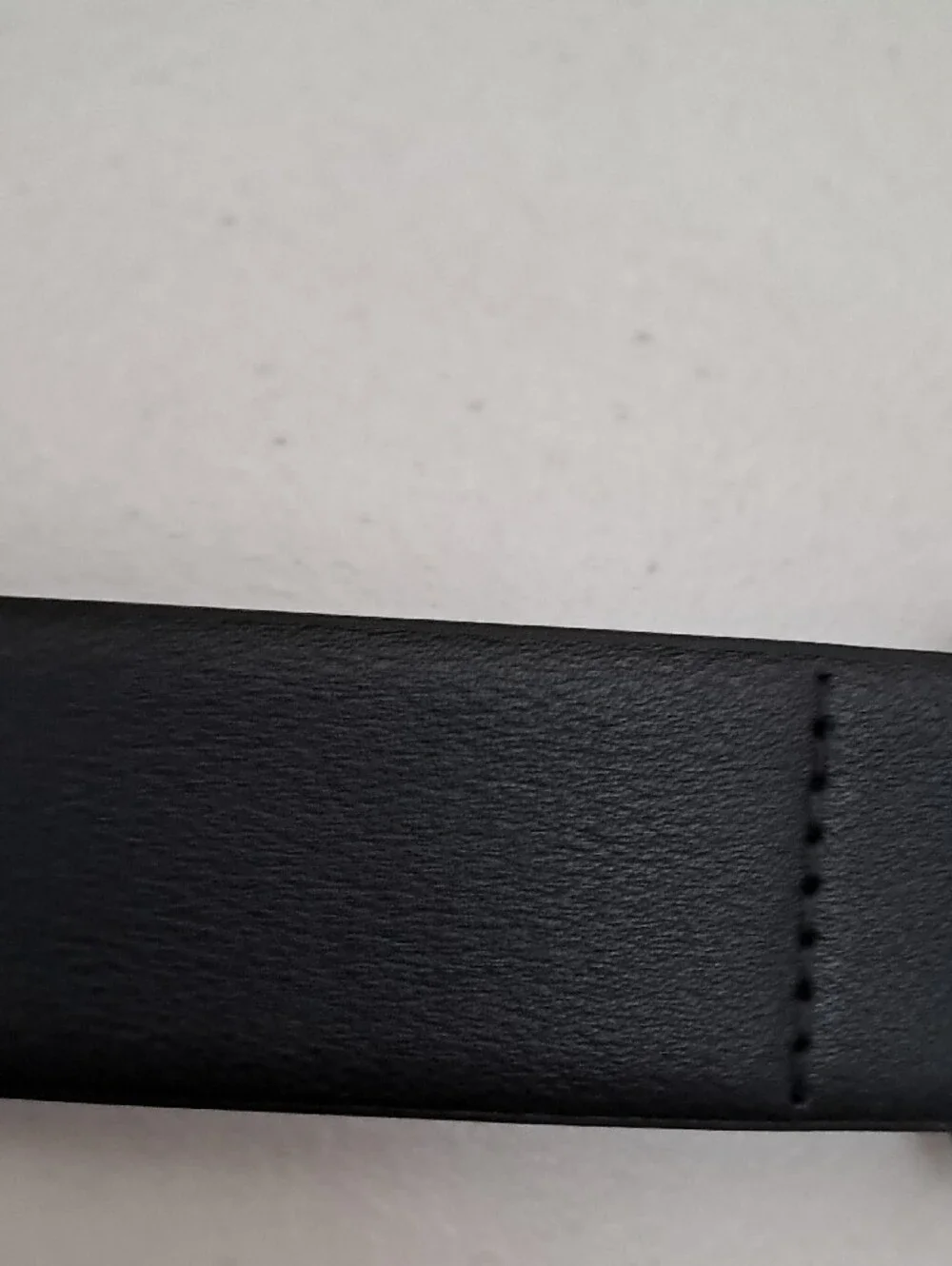 Women's Size Large Black Belt with Gold Leaf-Style Buckle